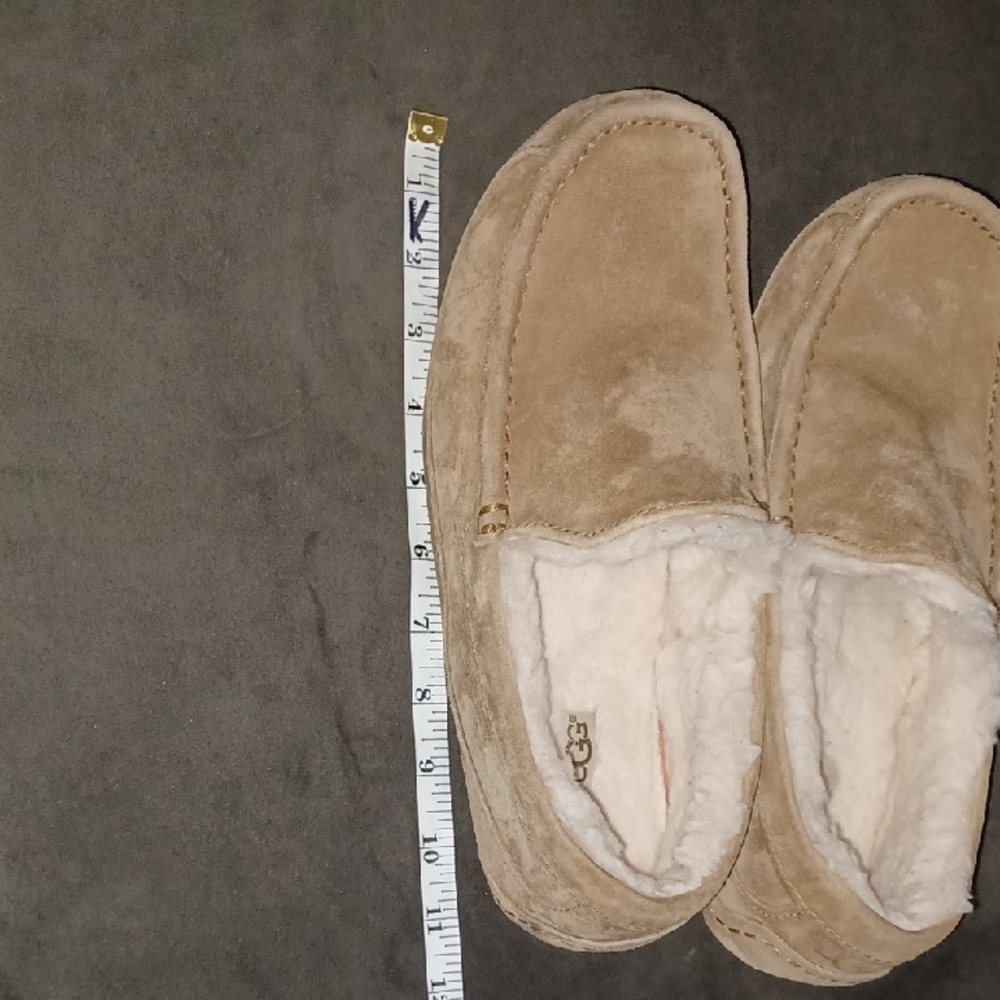 UGG Beige Suede Slippers. Men Moc.Box Not Included No Sure Of Size.